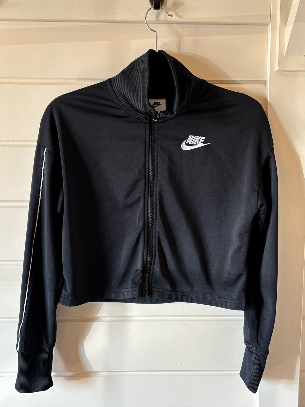 Youth XL Nike Black Cropped Collared Bomber Zipper Jacket wl White Logo